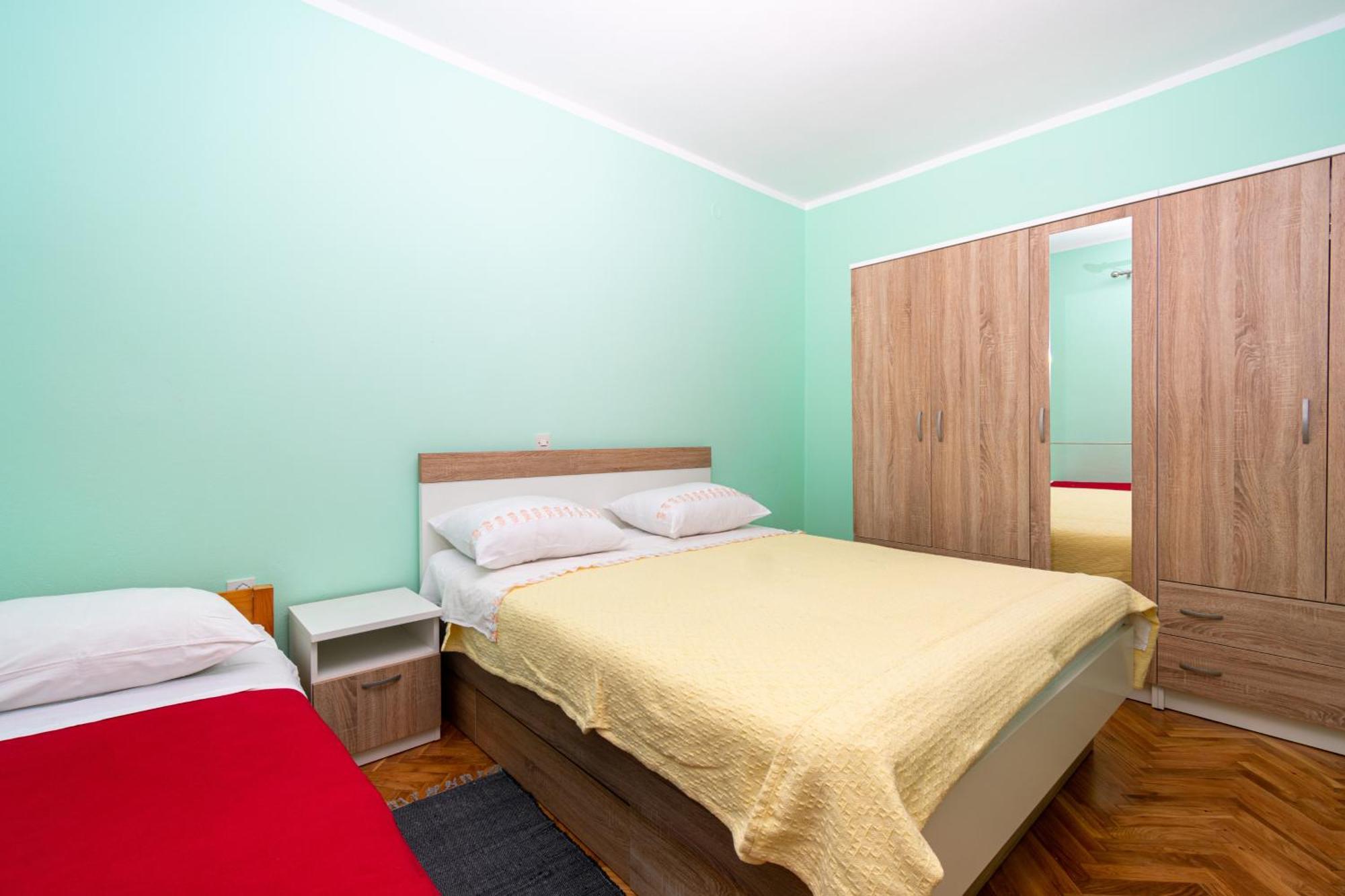 Apartments With A Parking Space Kraj, Pasman - 8457 트콘 객실 사진
